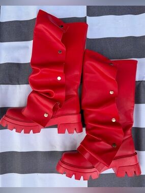 Women's Knee High Boots Platform Biker Pull on Shark Ruched Booties Red Sz 9.5